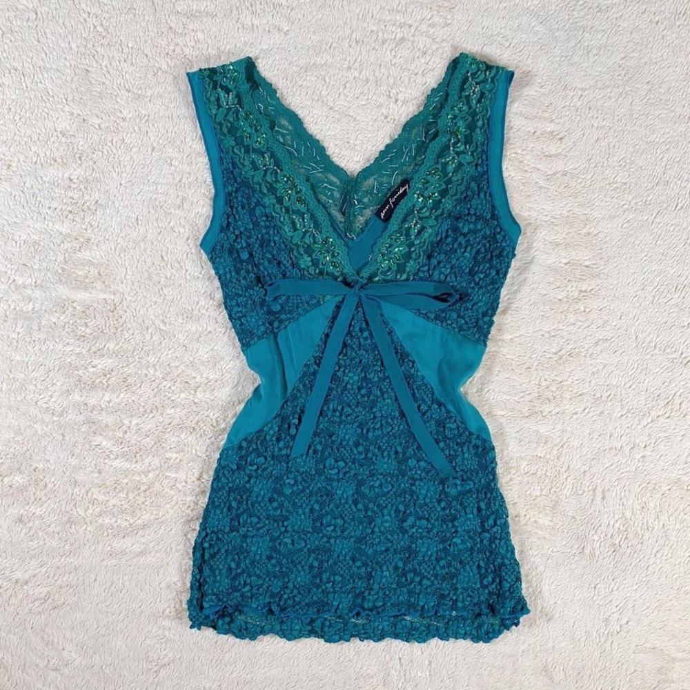ann ferriday top